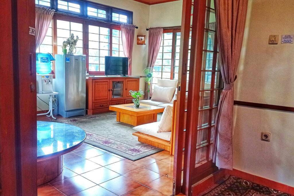סיאנג'ור Designer Villa Tokyo מראה חיצוני תמונה